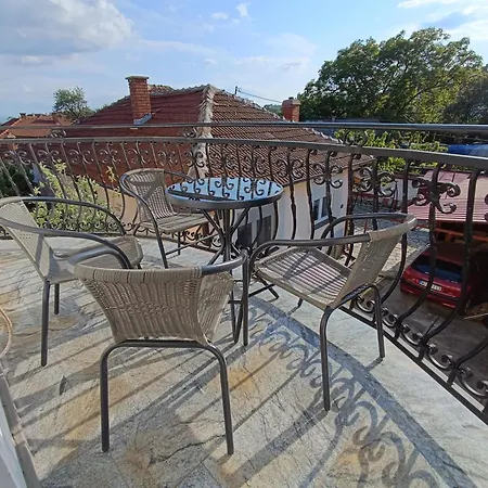 Sentic ゲストハウス ヴラニェ